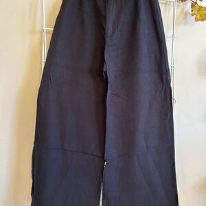 H&M women’s linen blend trousers